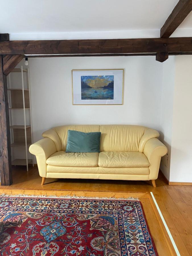 בראשוב Rose'S Oldtown Apartment מראה חיצוני תמונה