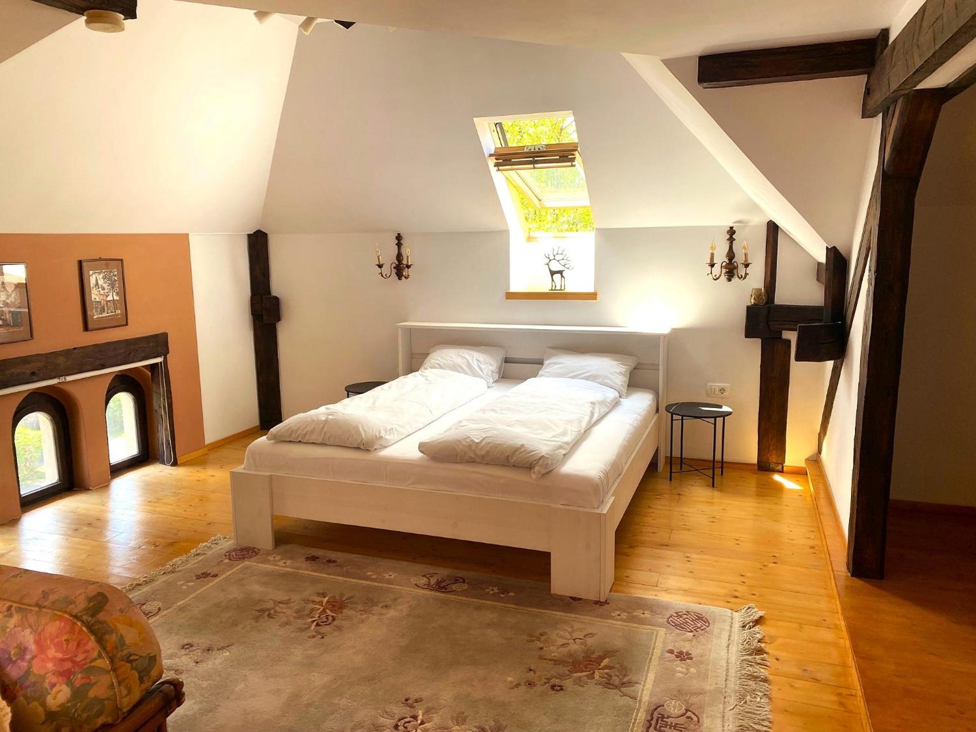 בראשוב Rose'S Oldtown Apartment מראה חיצוני תמונה