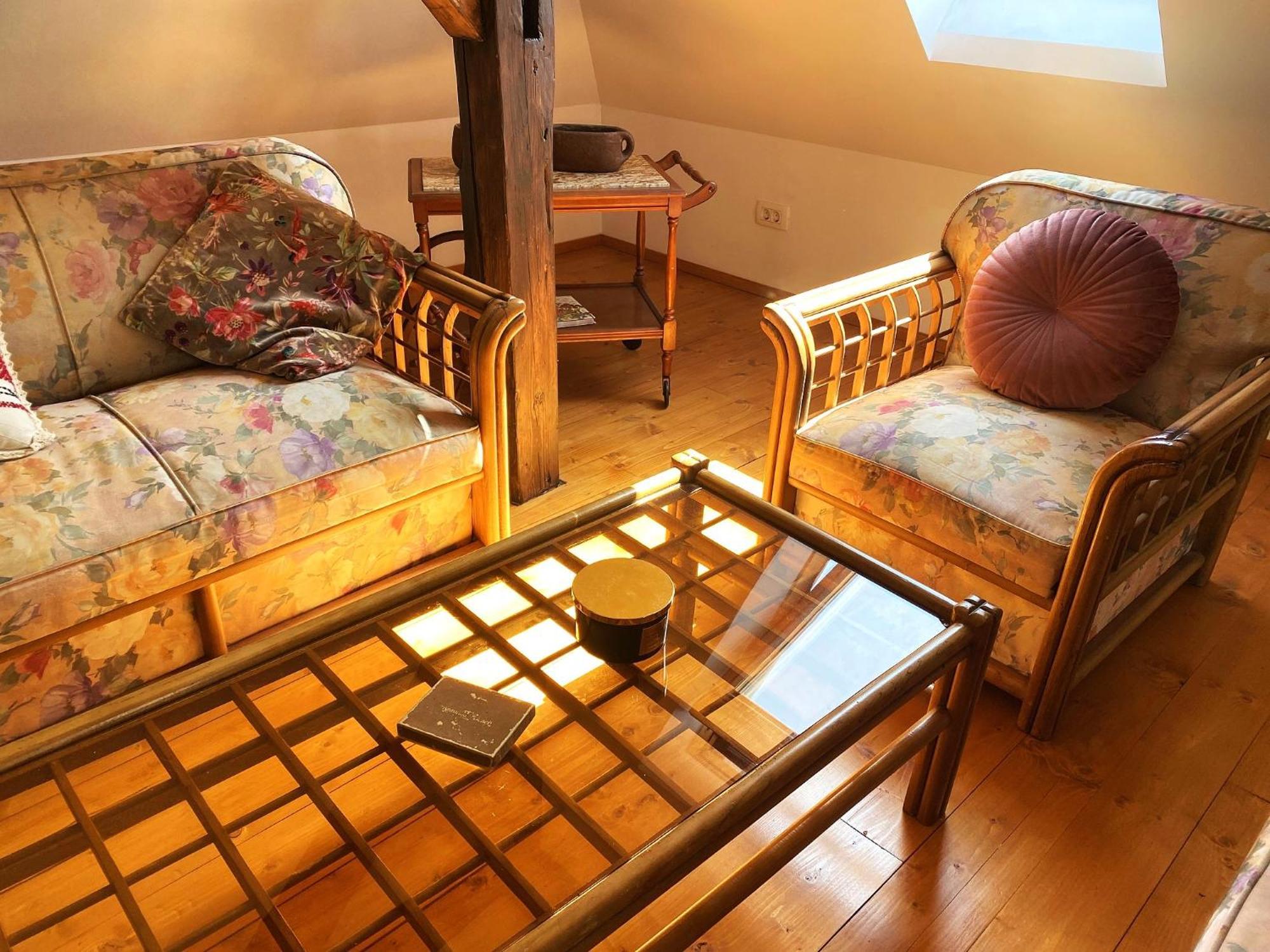 בראשוב Rose'S Oldtown Apartment מראה חיצוני תמונה